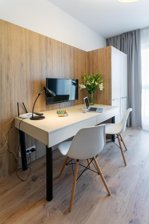 Apartments "Wolska Residence" Varsavia Esterno foto