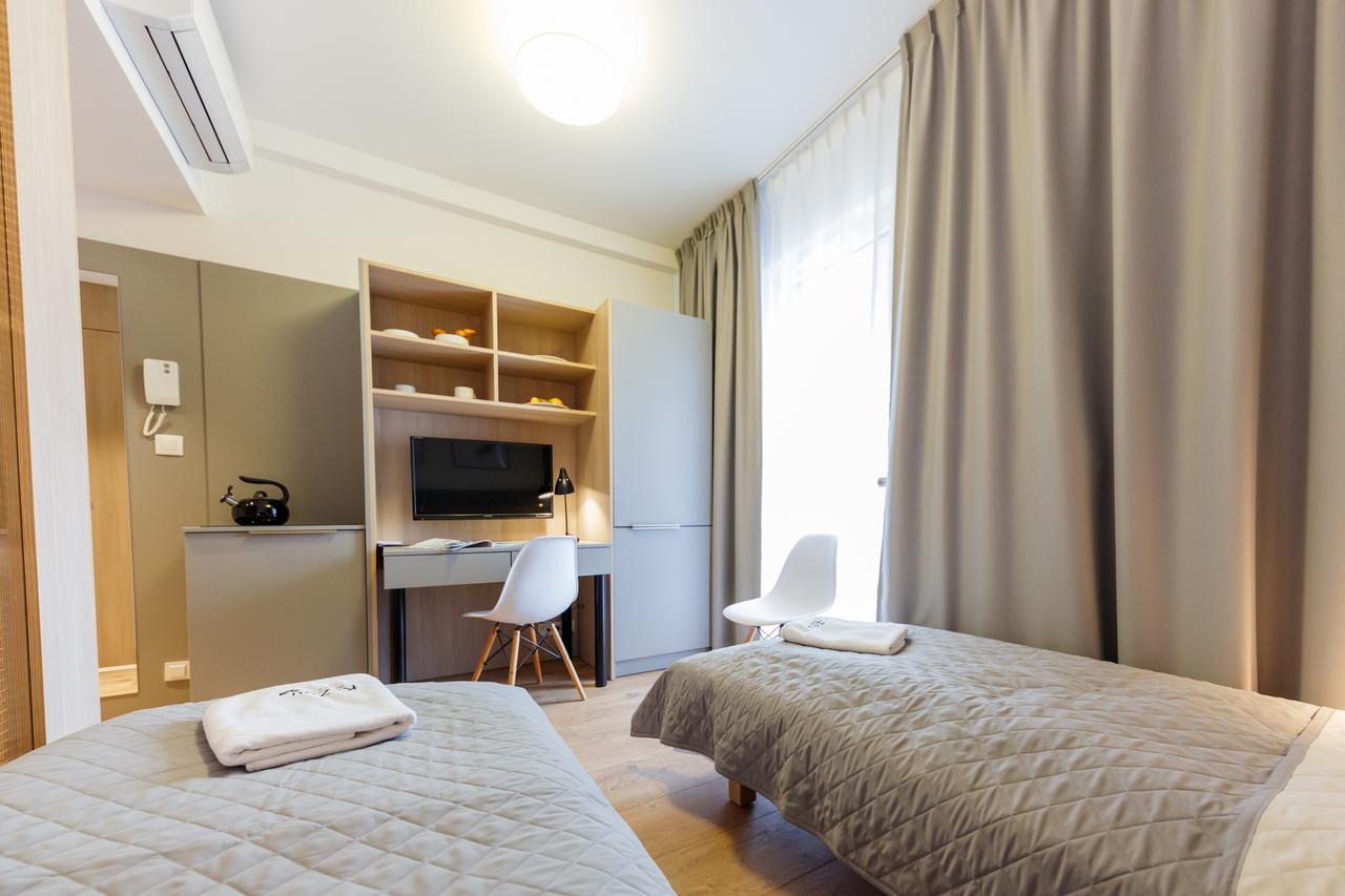 Apartments "Wolska Residence" Varsavia Esterno foto