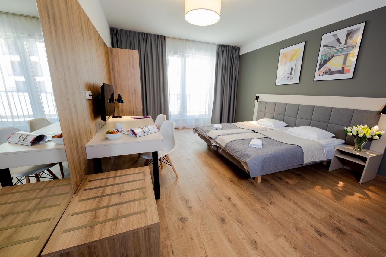 Apartments "Wolska Residence" Varsavia Esterno foto